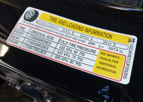 2018 Chevrolet Silverado 2500Hd High Country z USA, uszkodzony, nr VIN 1GC1KXEY2JF201855